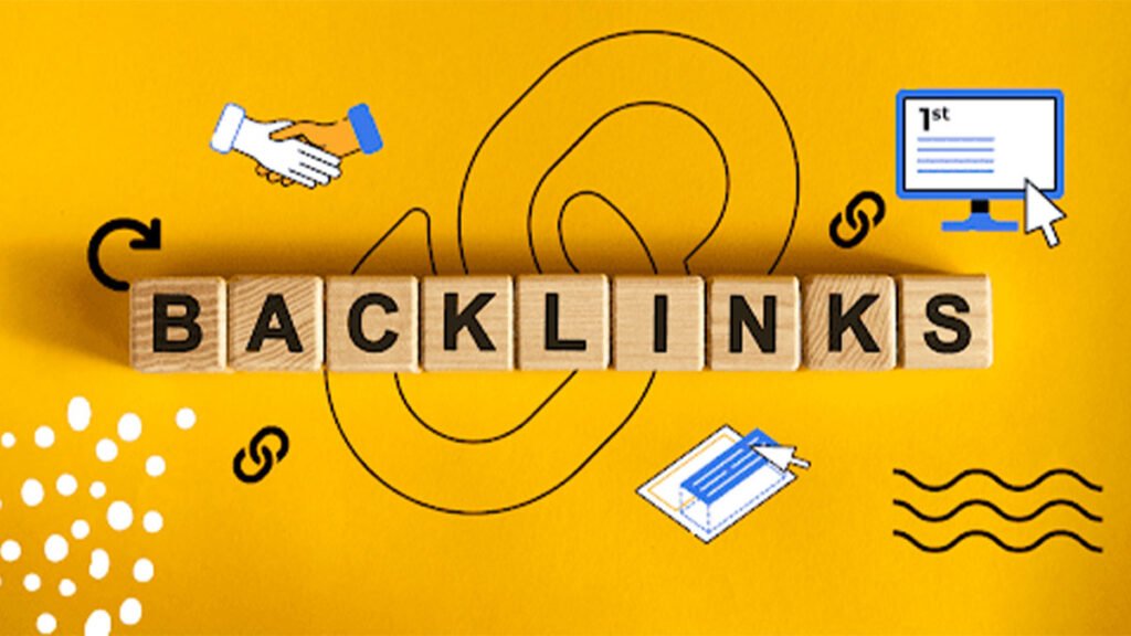 Blocos de madeira formando a palavra 'Backlinks' sobre fundo amarelo, com ícones representando SEO e conexões entre sites.